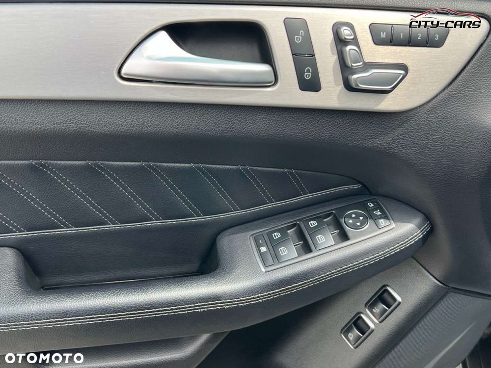 Mercedes-Benz GLE - 18