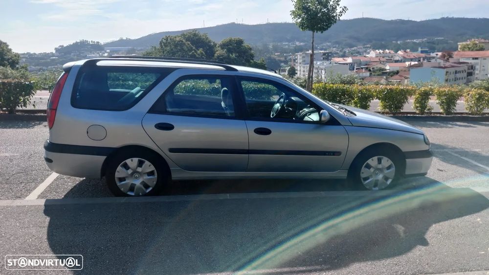Renault Laguna Break 1.9 dTi RXE - 7