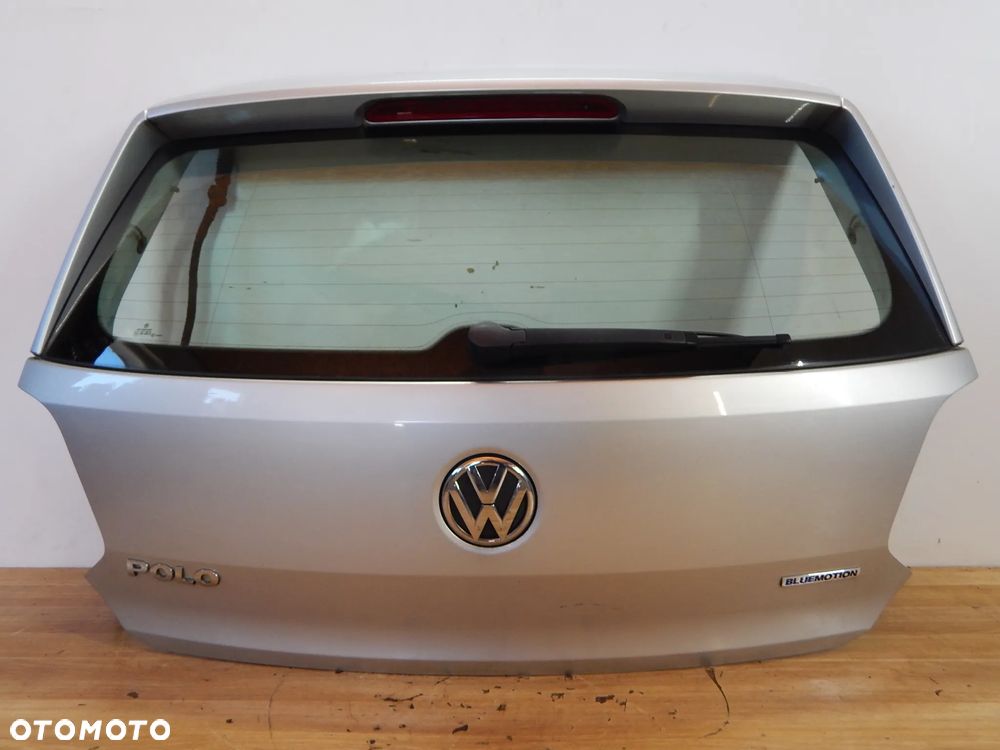 Klapa pokrywa bagażnika VW Polo V 6R 09-17 srebrna LA7W Łuków części - 1