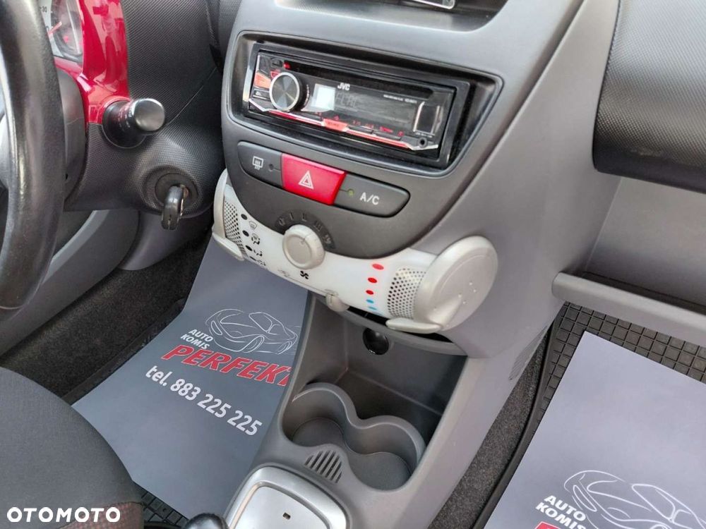 Toyota Aygo - 13