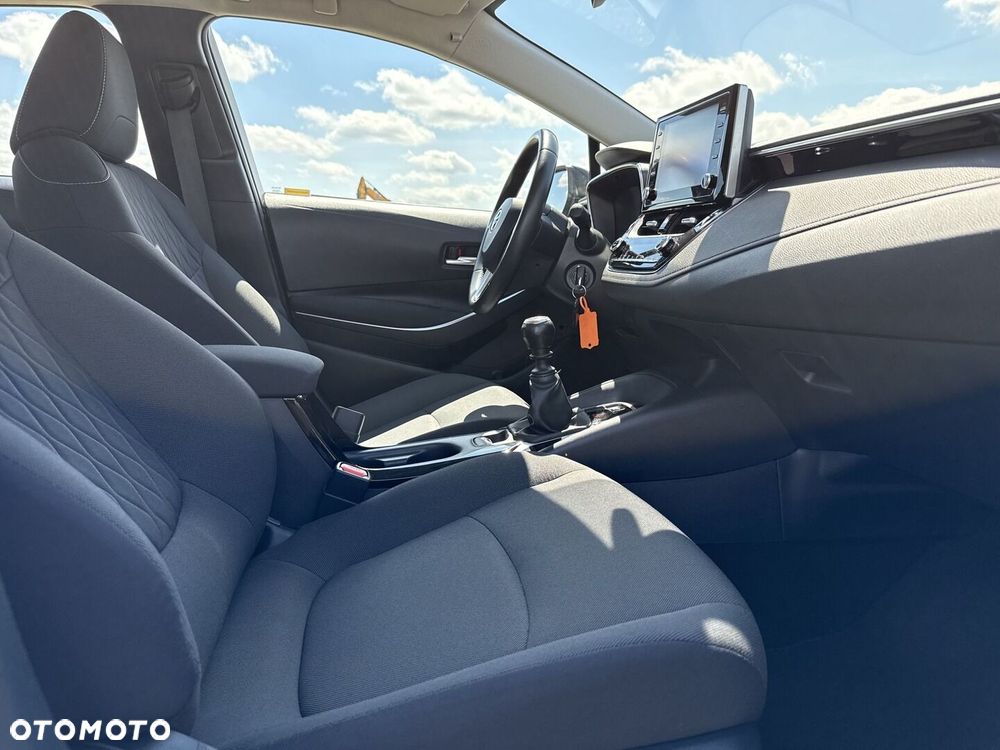 Toyota Corolla - 9