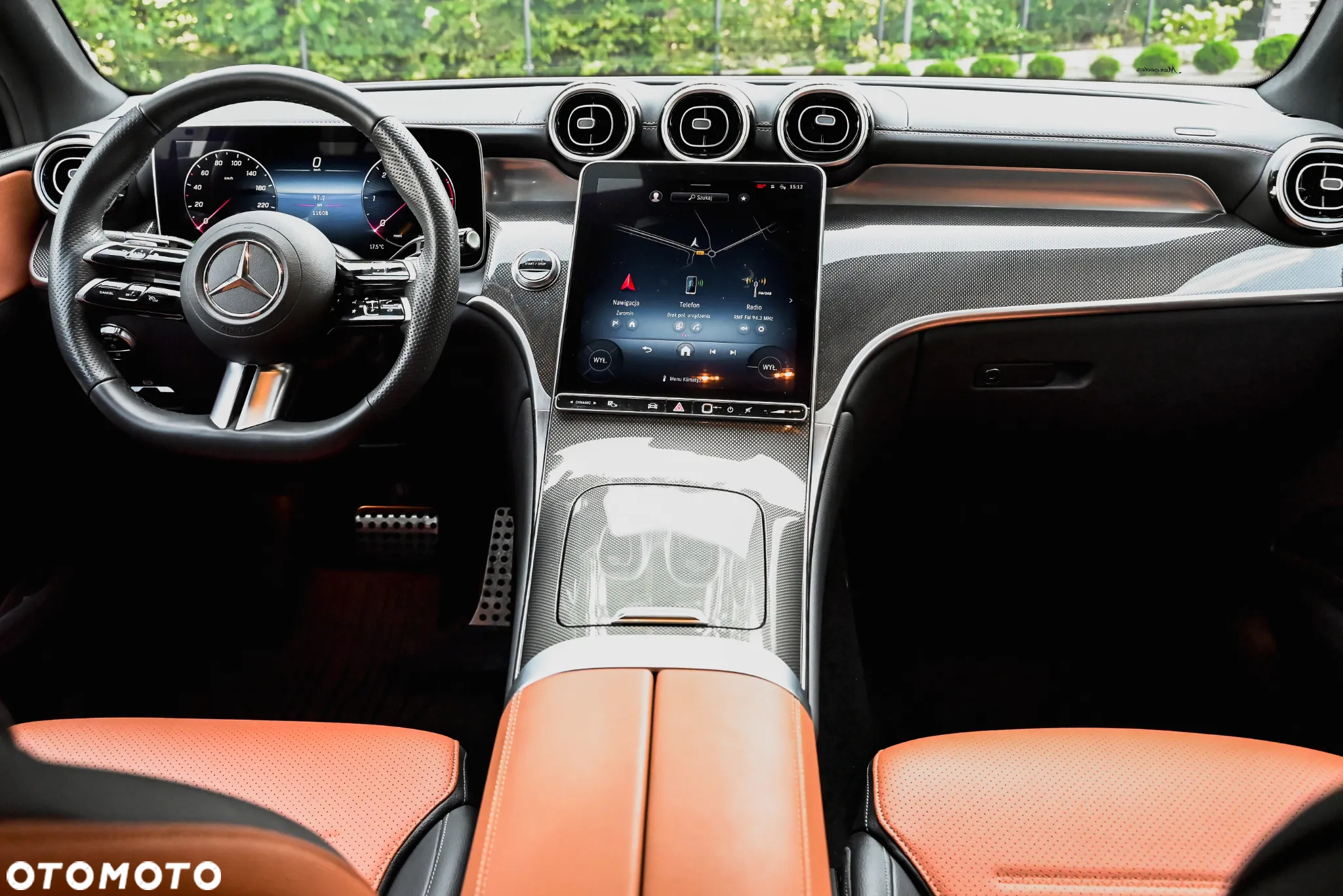 Mercedes-Benz GLC - 14