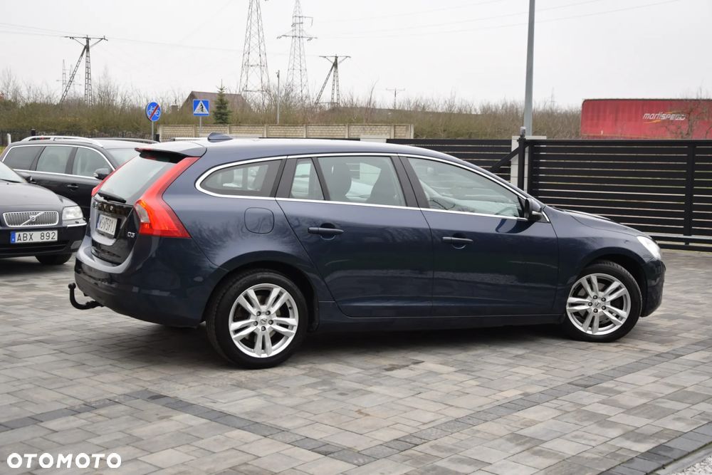 Volvo V60 D3 Momentum - 15
