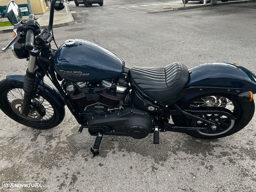 Harley-Davidson Softail Street Bob 2019 - 9