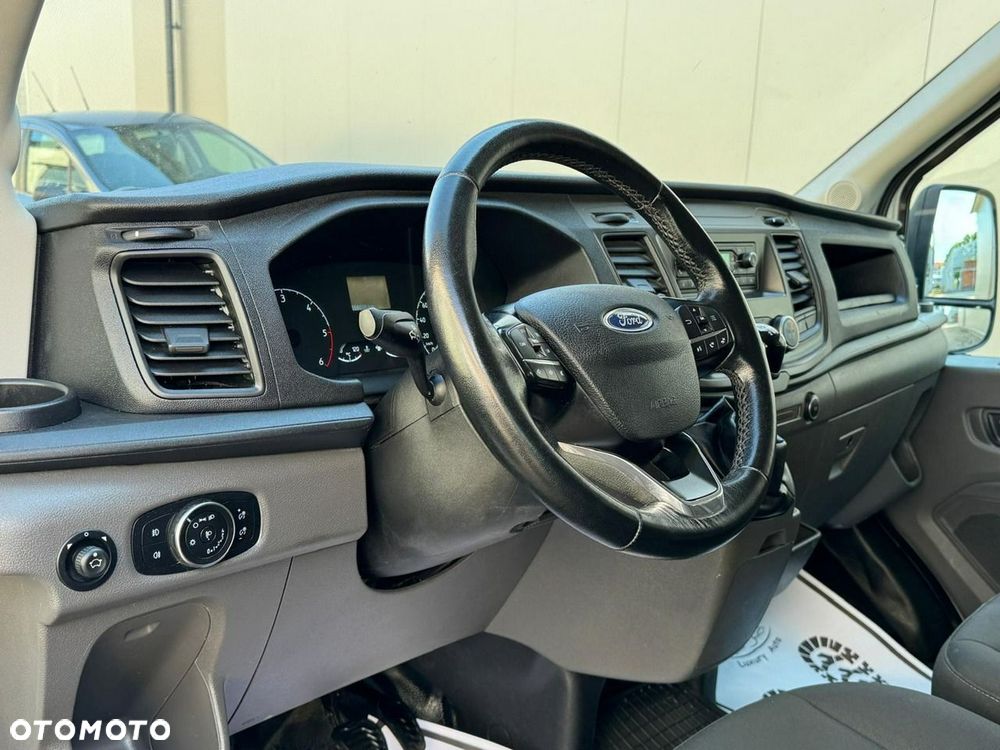 Ford Transit - 31