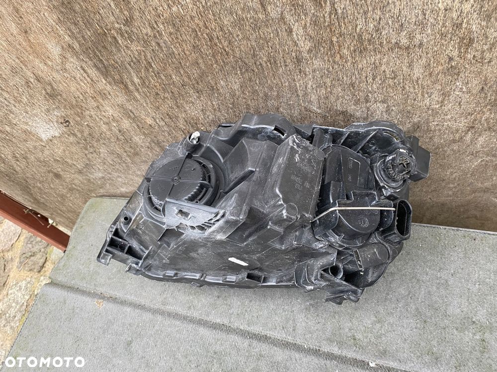 lampa audi Q2 81A zwykła  eu prawa - 4