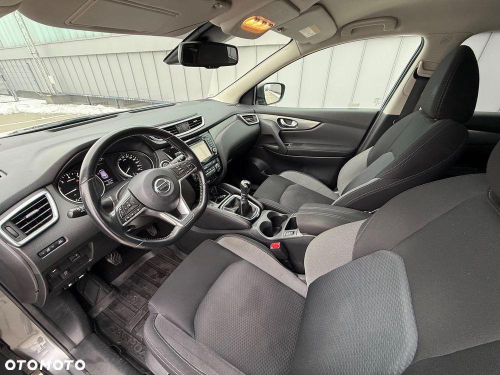 Nissan Qashqai 1.6 Tekna S/S - 8