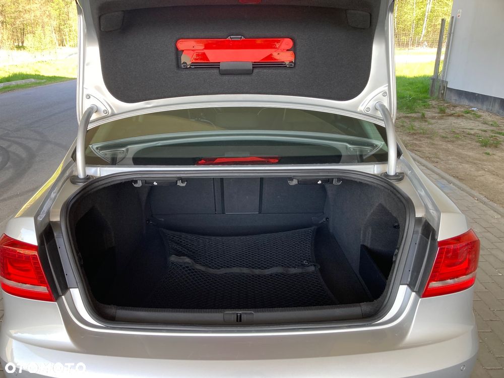 Volkswagen Passat 2.0 TSI Highline DSG - 11