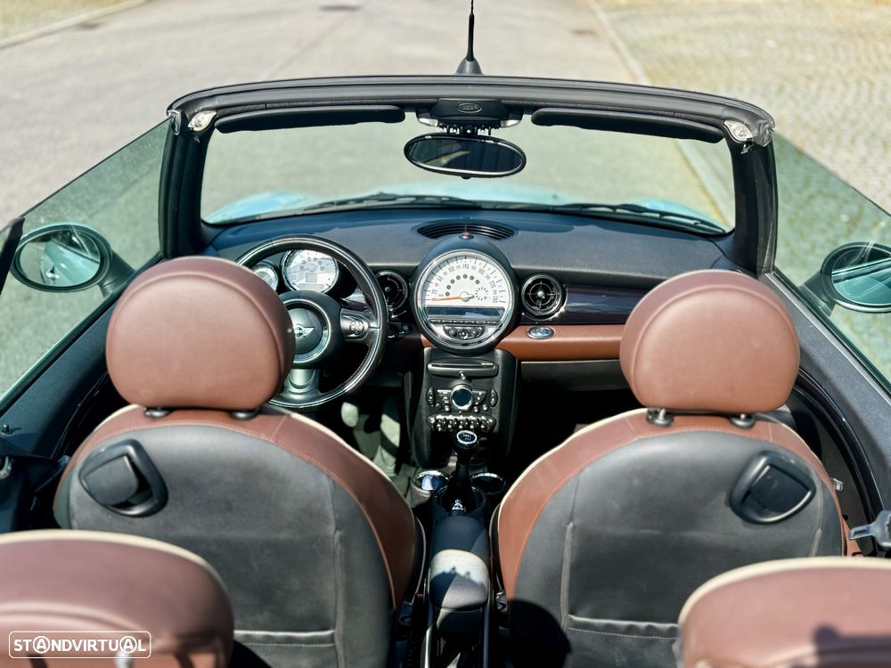 MINI Cabrio Cooper D - 21