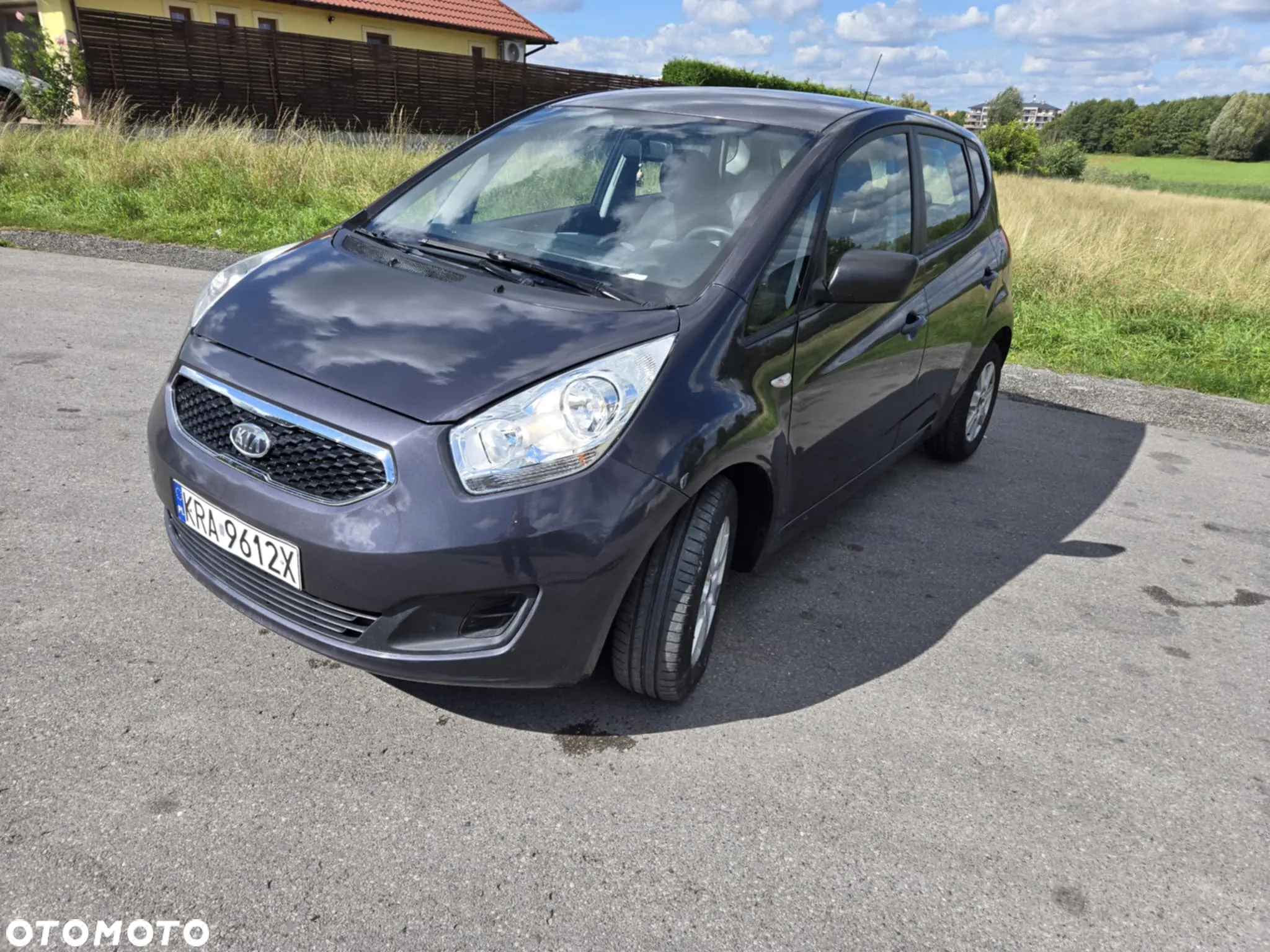Kia Venga 1.4 CRDi L - 12