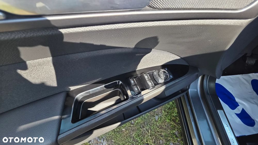 Ford Mondeo 1.5 EcoBoost Titanium - 16
