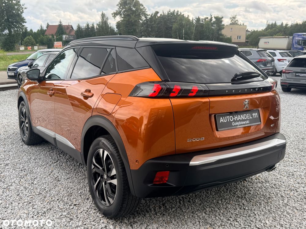 Peugeot 2008 BlueHDi 130 GT S&S EAT8 - 4