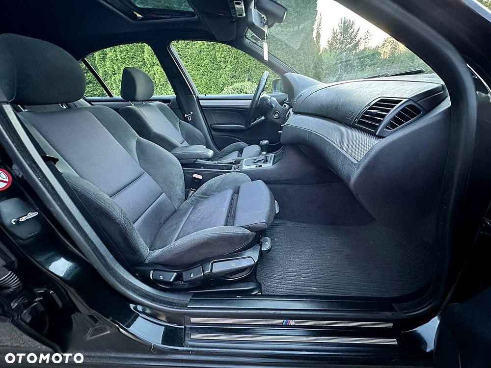 BMW Seria 3 325i Edition Sport - 7