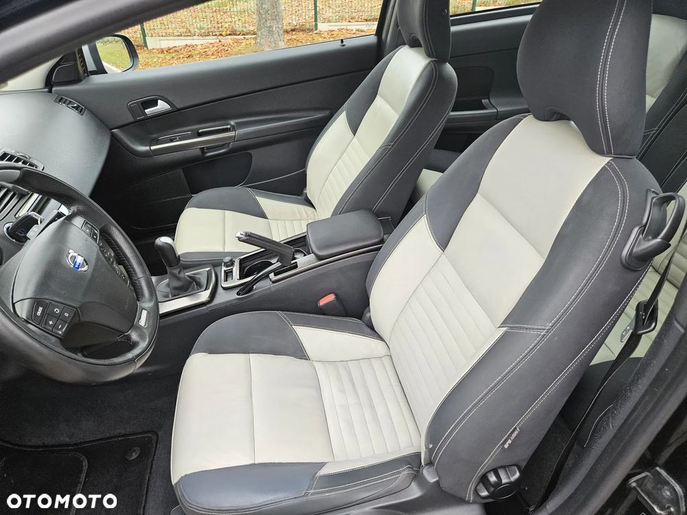 Volvo C30 D2 DRIVe Summum - 14
