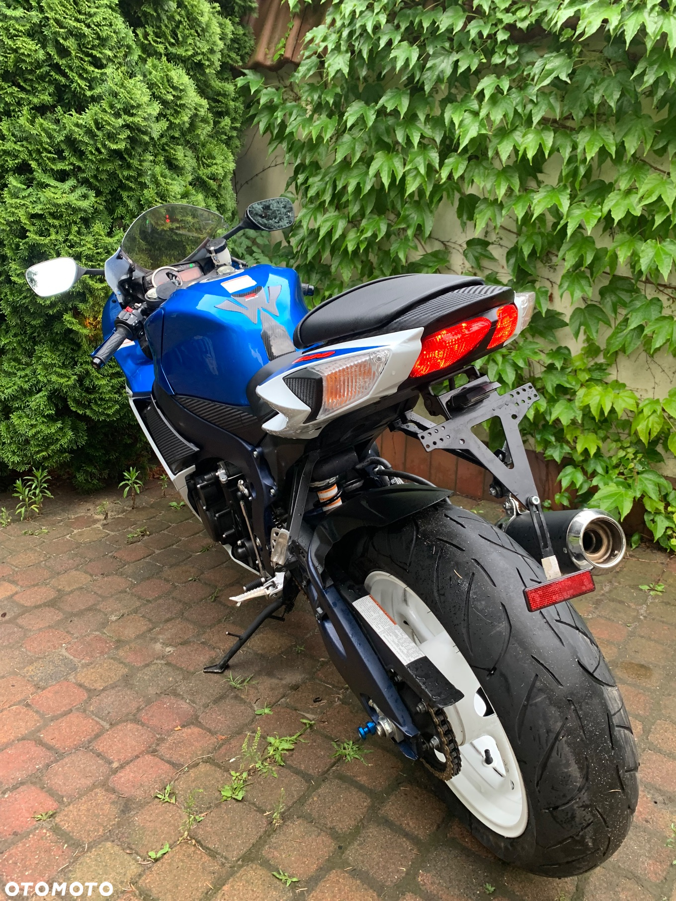Suzuki GSX-R - 6