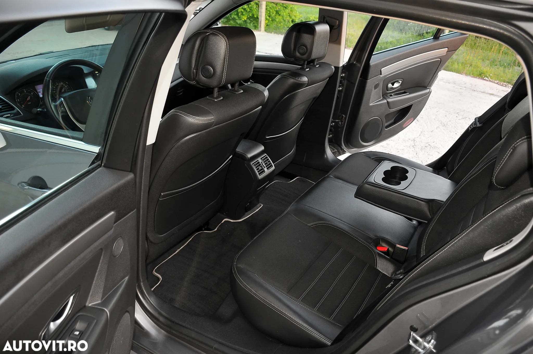 Renault Laguna dCi 110 FAP Dynamique - 8