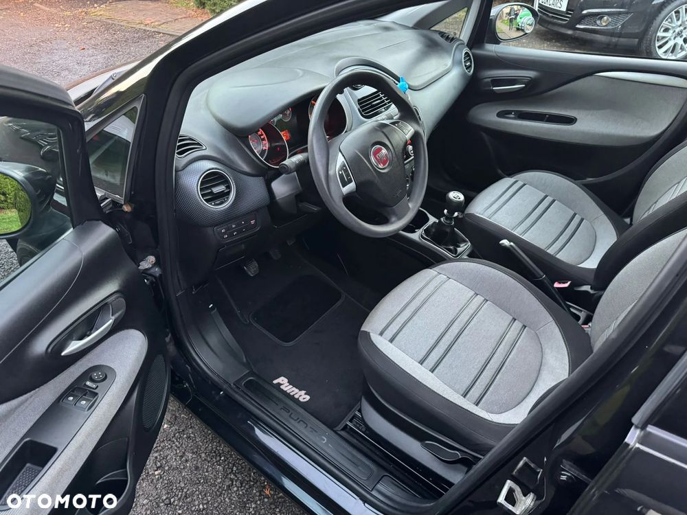Fiat Punto ver-1-4-easy-s-s - 8