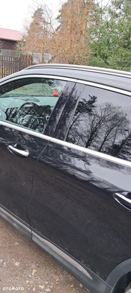 Mercedes-Benz GLA - 6