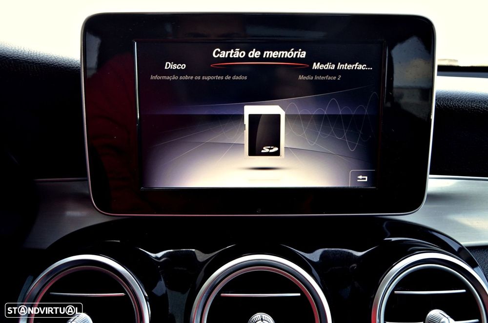 Mercedes-Benz GLC 220 - 30