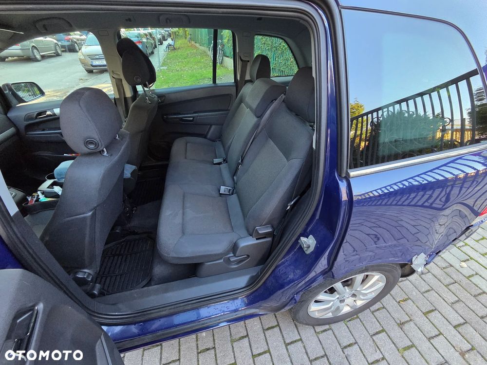 Opel Zafira 1.8 Cosmo EasyTronic - 6
