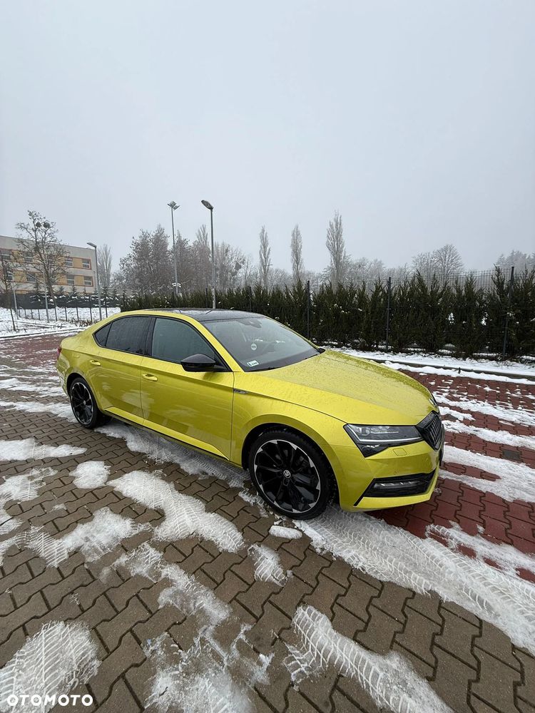 Skoda Superb 1.4 TSI Plug-In Hybrid Sportline DSG - 4