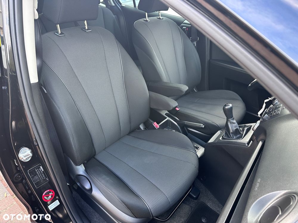 Mazda 5 2015
