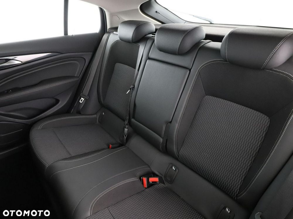 Opel Insignia 2.0 CDTI automatik Innovation - 18