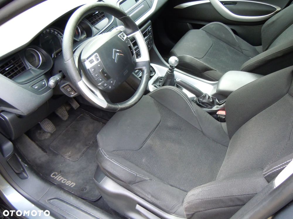 Citroën C5 HDi 135 Exclusive - 6