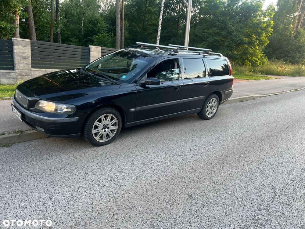 Volvo V70 2.4 Move - 1