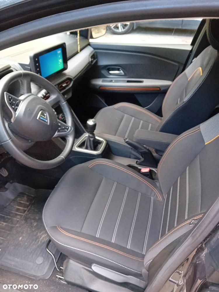 Dacia Sandero - 10