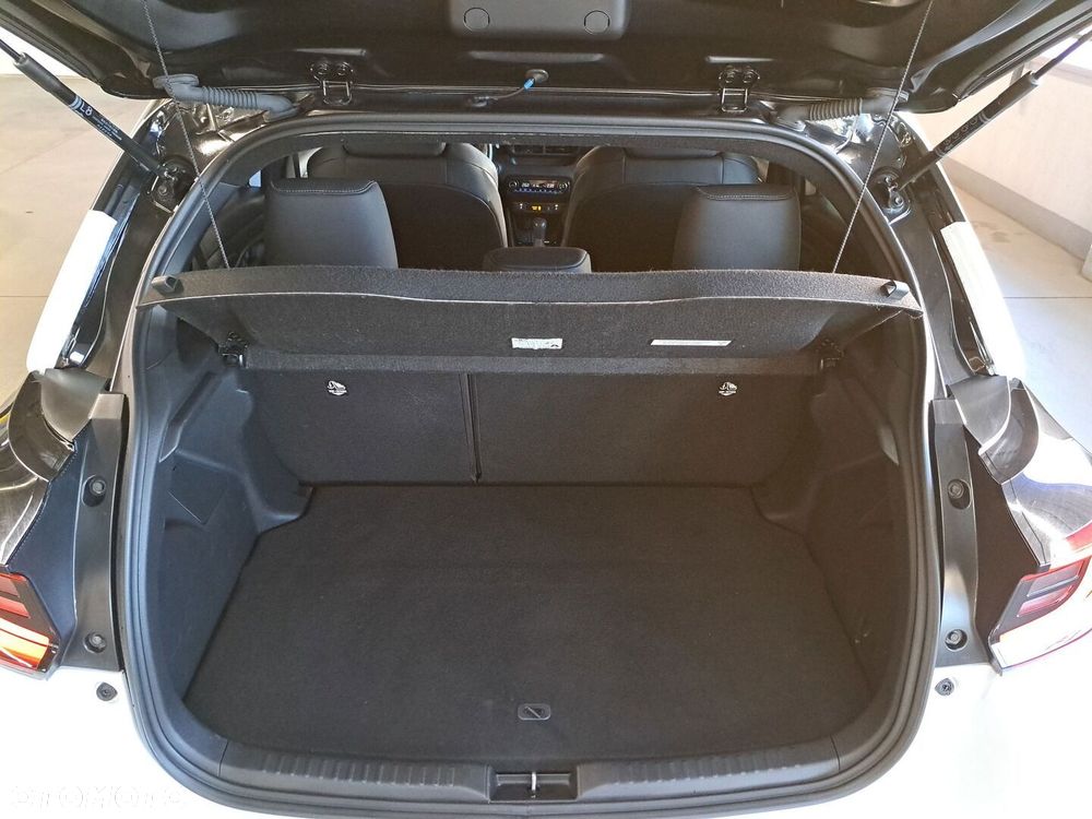 Toyota Yaris Hybrid 1.5 Executive - 14