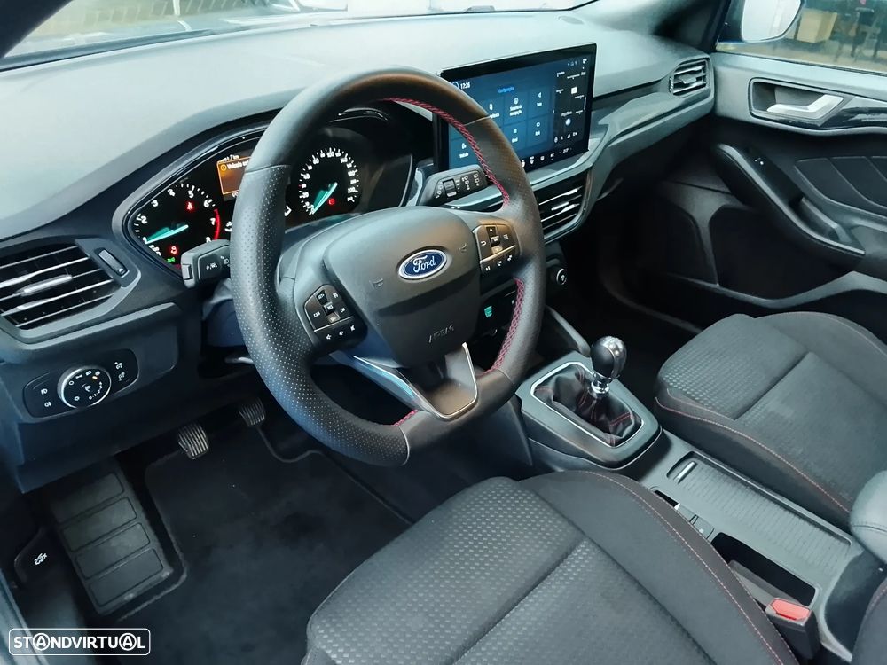 Ford Focus 1.0 EcoBoost MHEV ST-Line - 8