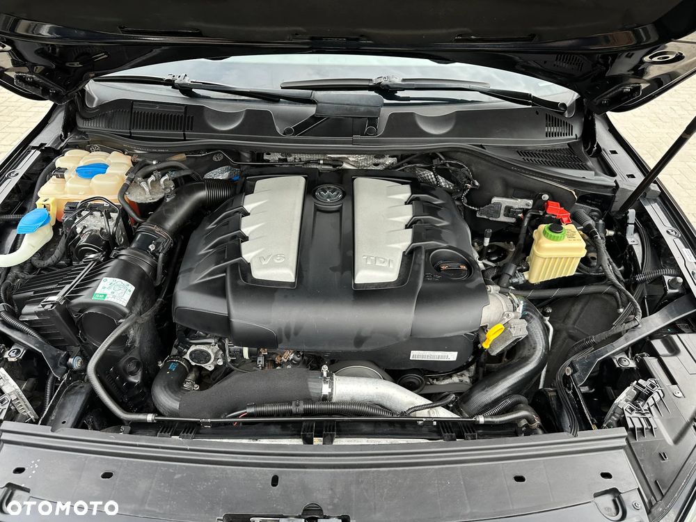 Volkswagen Touareg - 31