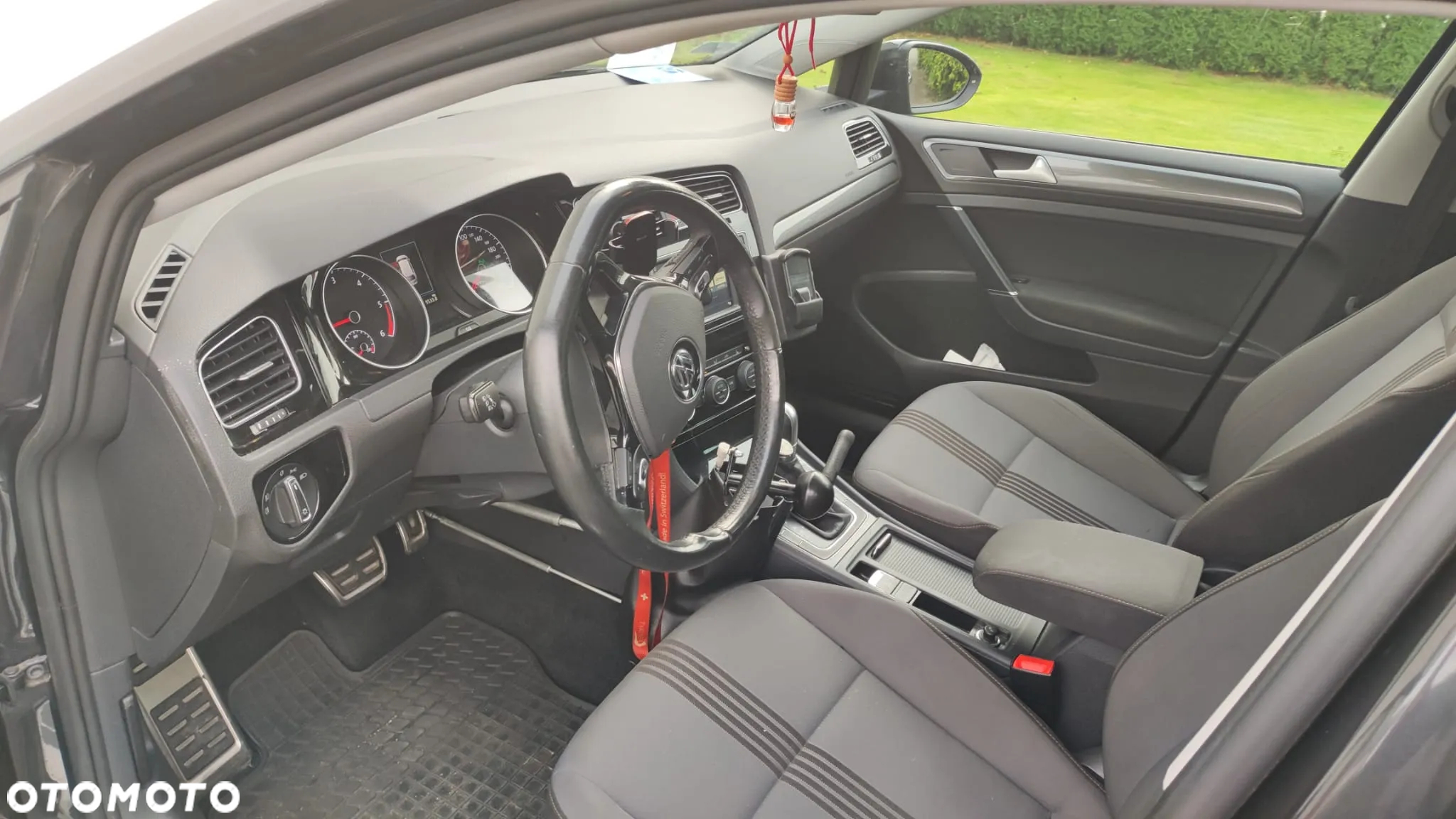 Volkswagen Golf - 5