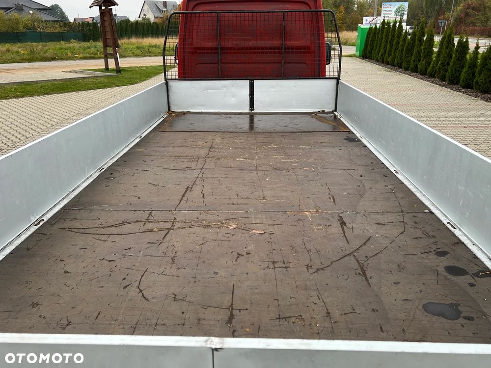 Volkswagen CRAFTER - 15