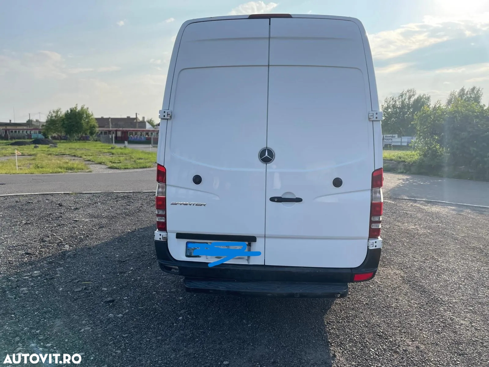 Mercedes-Benz SPRINTER - 8