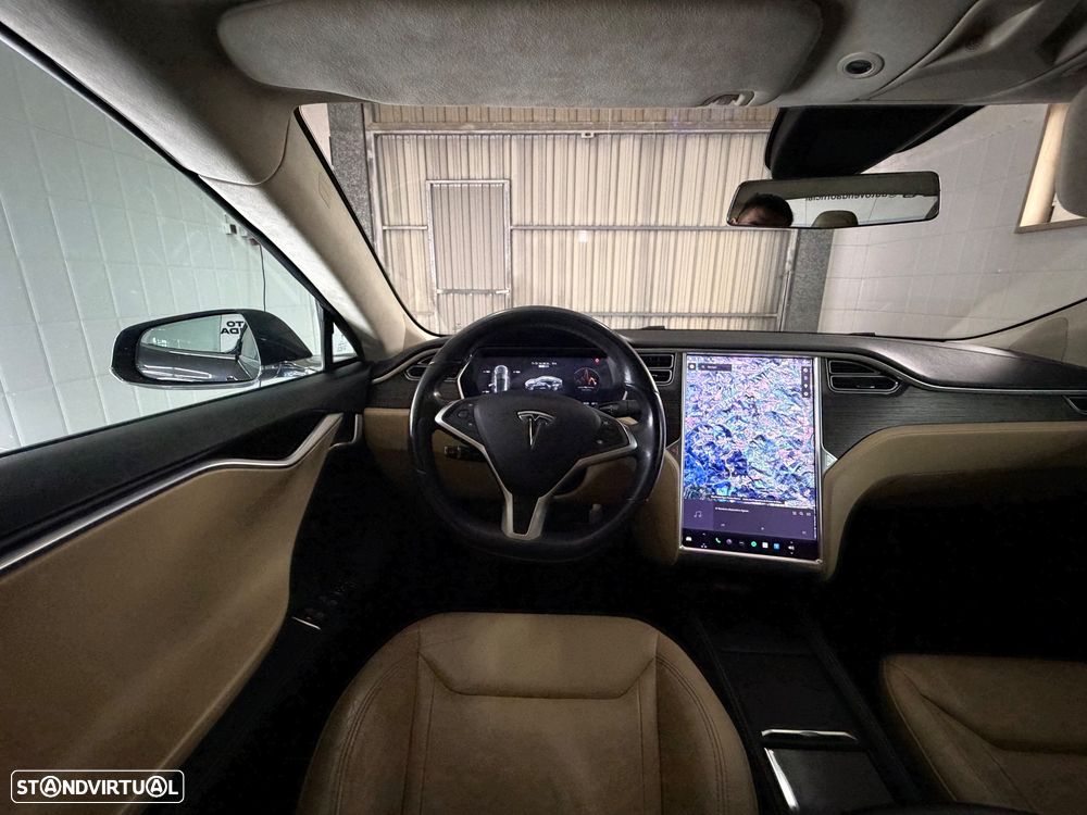 Tesla Model S 85D AWD - 20