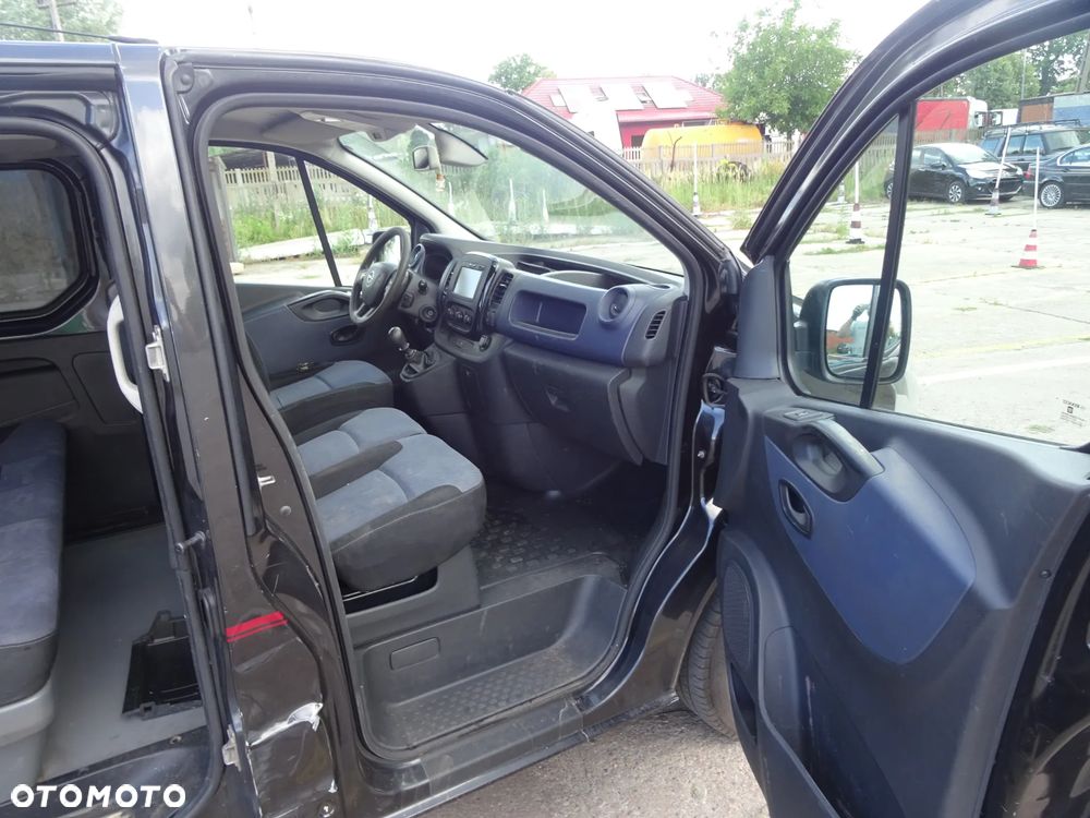Opel Vivaro - 13