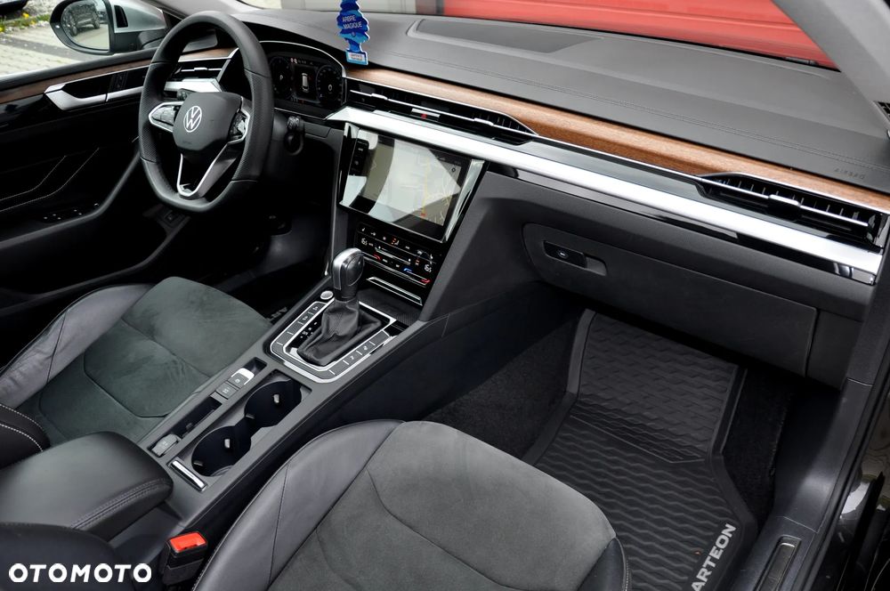 Volkswagen Arteon Shooting Brake 2.0 TDI SCR 4Motion DSG Elegance - 35