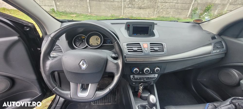Renault Megane 1.5 dCi Grandtour Authentique - 9