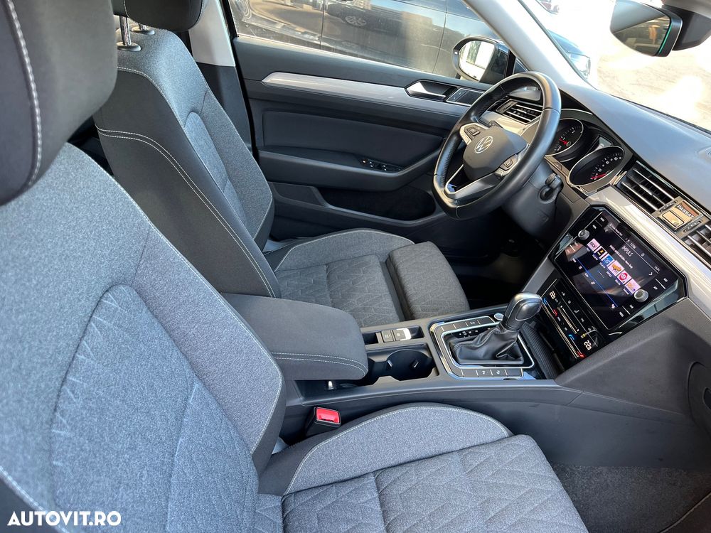 Volkswagen Passat 2.0 TDI SCR DSG Business - 12