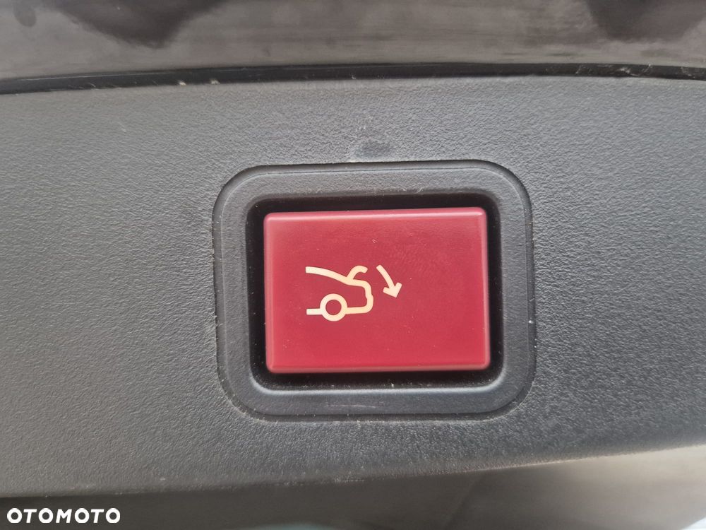 Citroën C5 3.0 HDi V6 Exclusive Equilibre Navi - 28