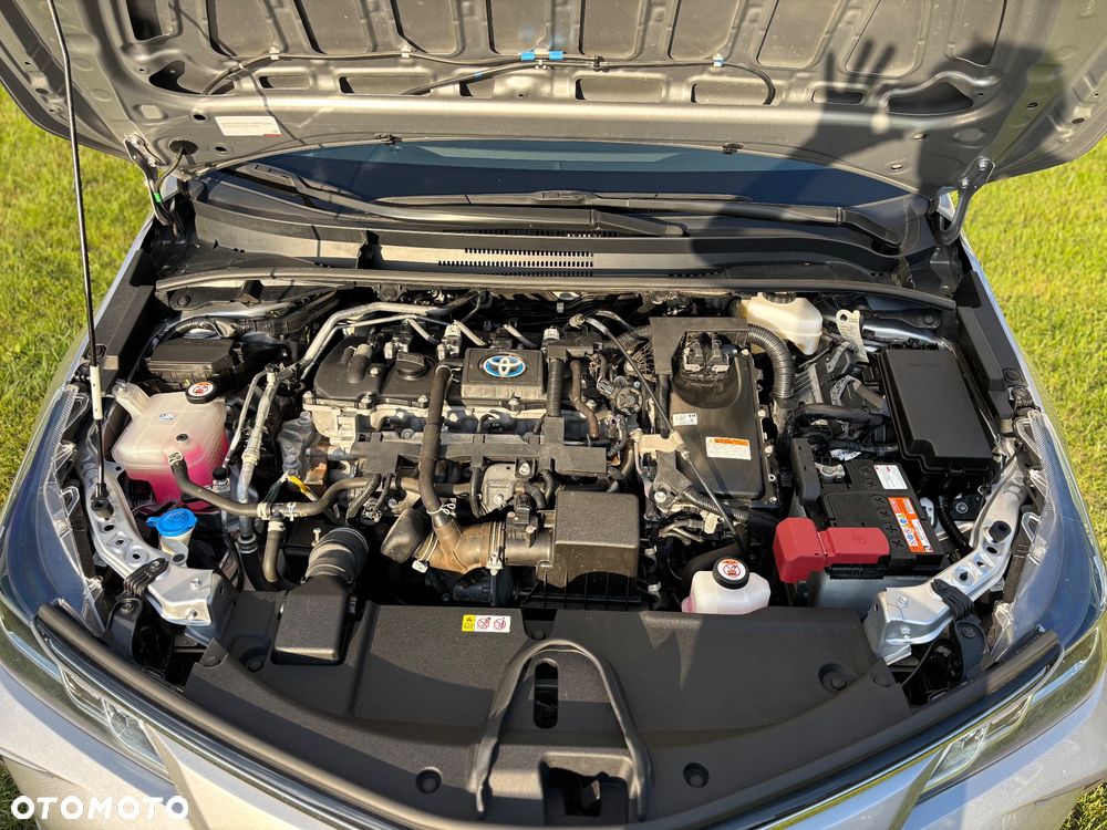 Toyota Corolla 1.8 Hybrid Comfort - 18