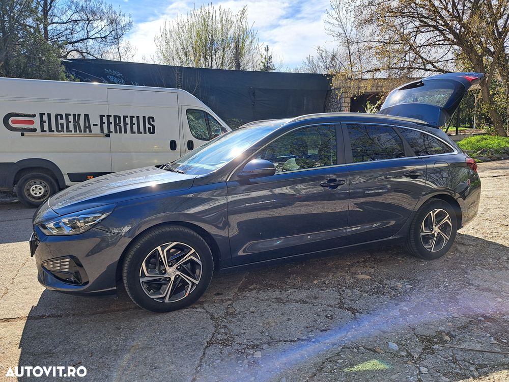 Hyundai i30 1.5 Pure - 21