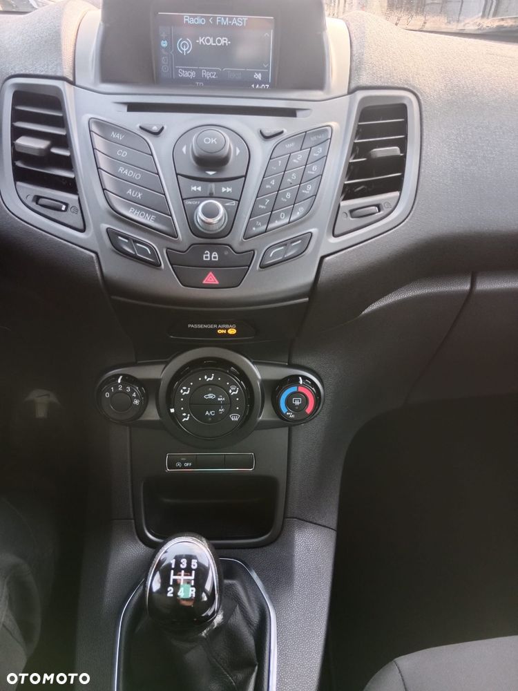 Ford Fiesta 1.0 Ambiente - 17