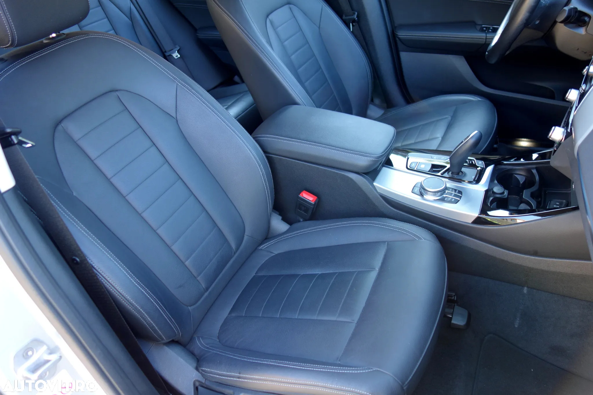 BMW X3 xDrive20i AT - 21