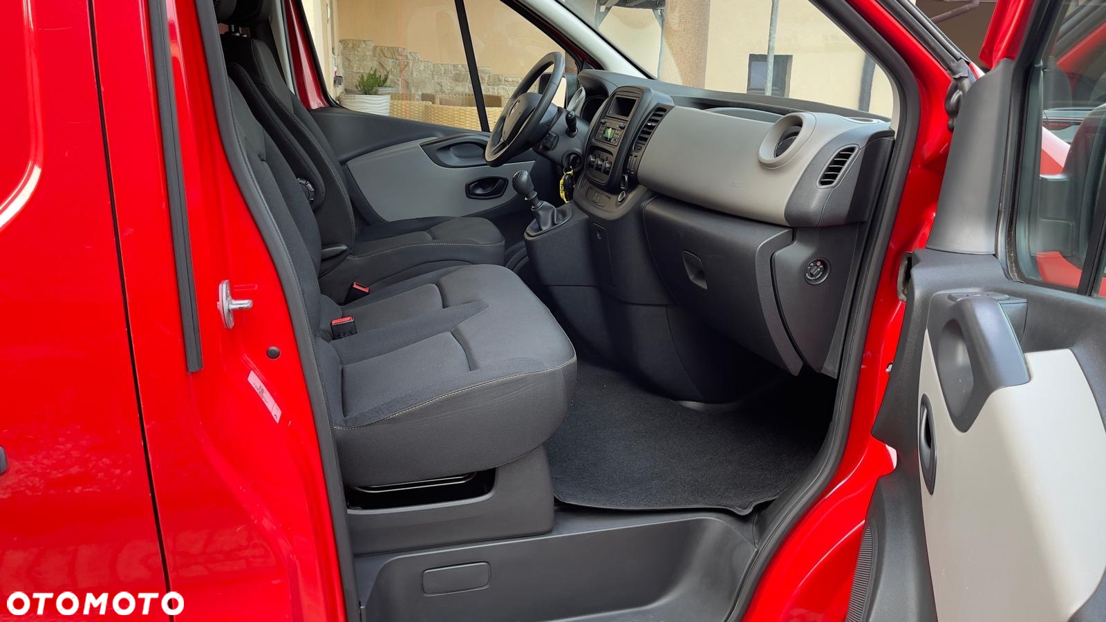 Renault Trafic - 14