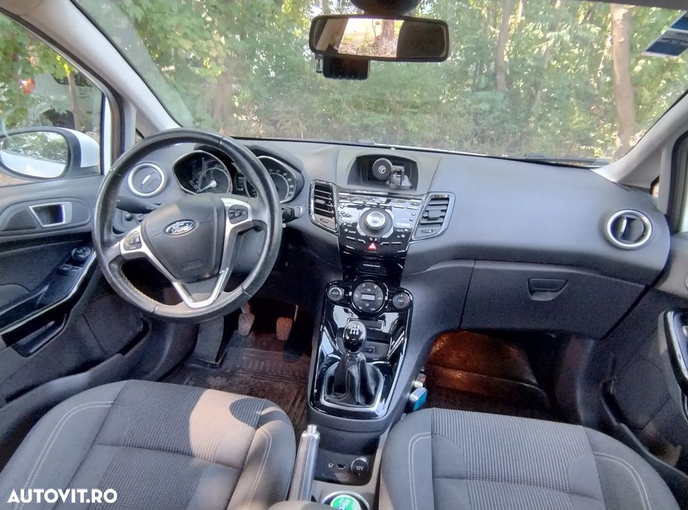 Ford Fiesta 1.0 Start Stop Titanium - 11