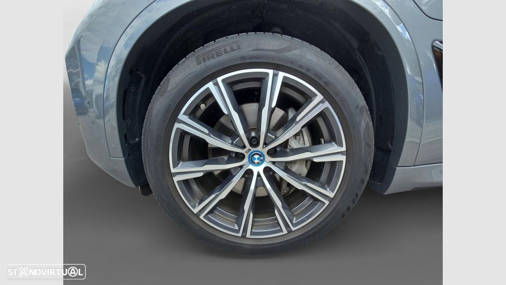 BMW X5 50 e xDrive Edição Desportiva M - 16