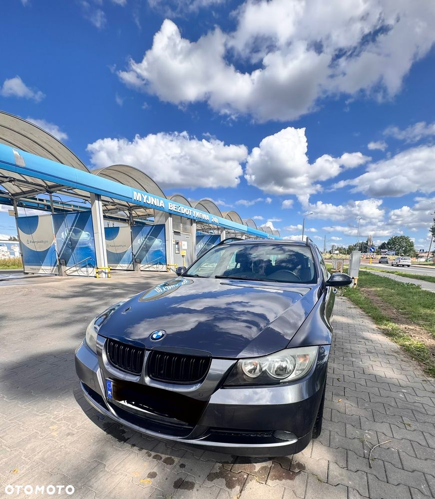 BMW Seria 3 - 1